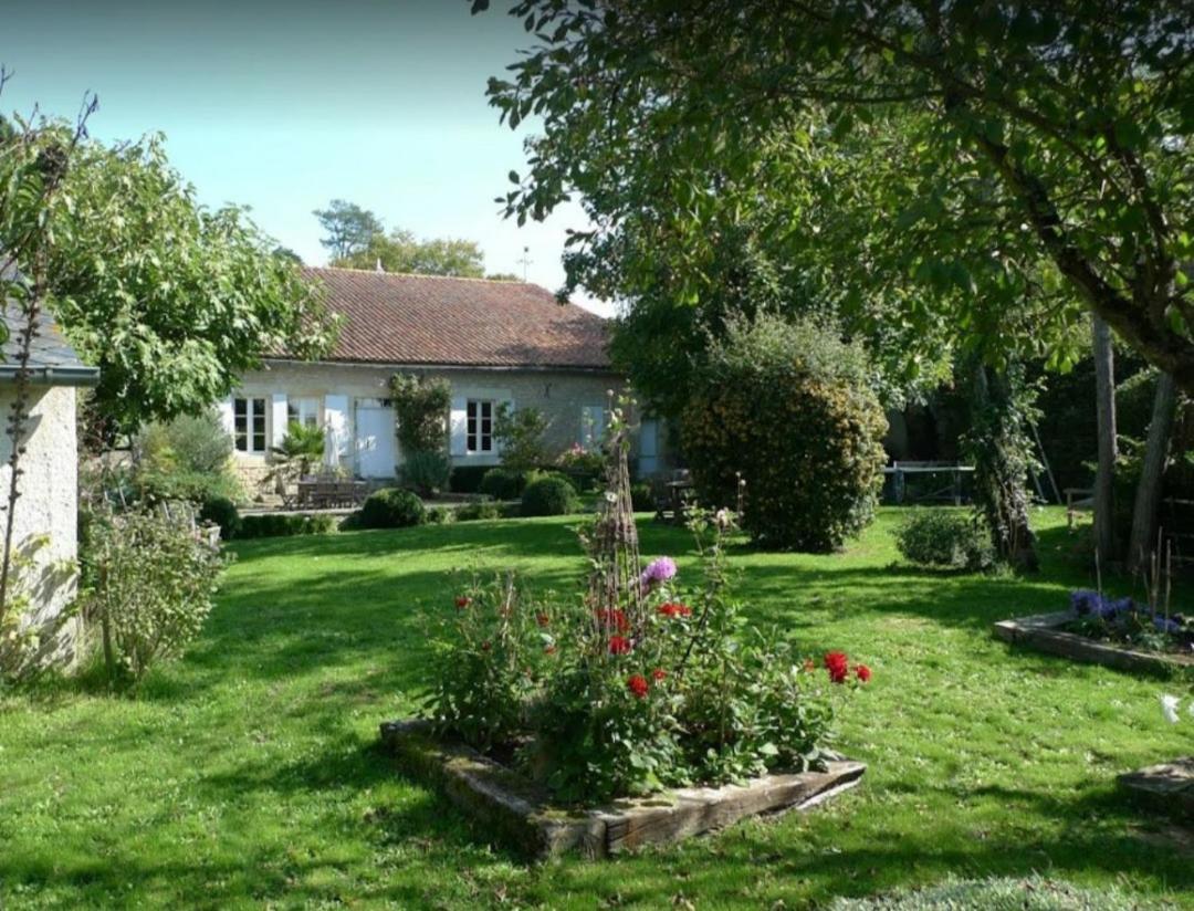 Chambre D'Hotes A Mignaloux-Beauvoir- Le Thil Exteriér fotografie
